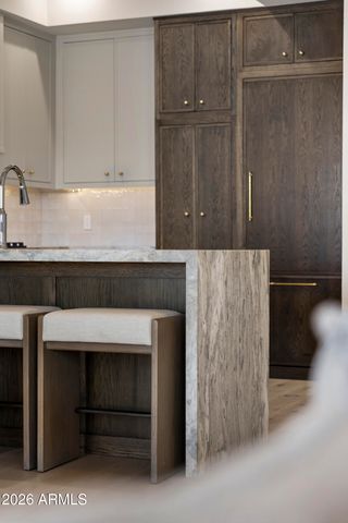 8270 N HAYDEN Road 1012, Scottsdale, AZ 85258