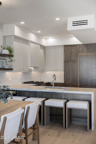 8270 N HAYDEN Road 1012, Scottsdale, AZ 85258