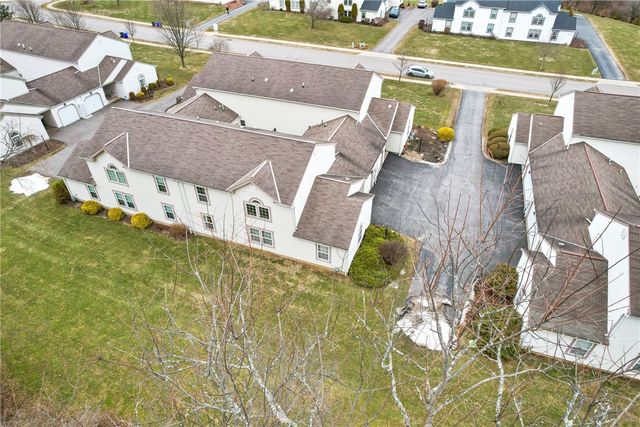 238 Huckleberry Ct, Marshall, PA 15090