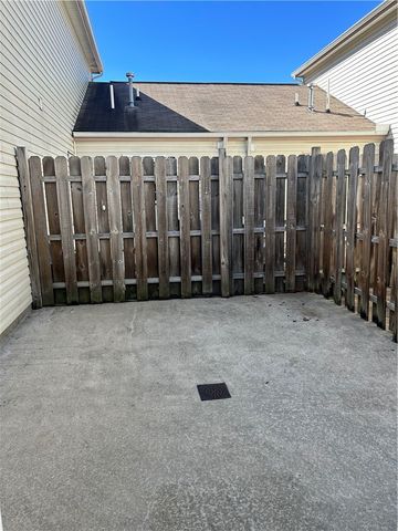 238 Huckleberry Ct, Marshall, PA 15090