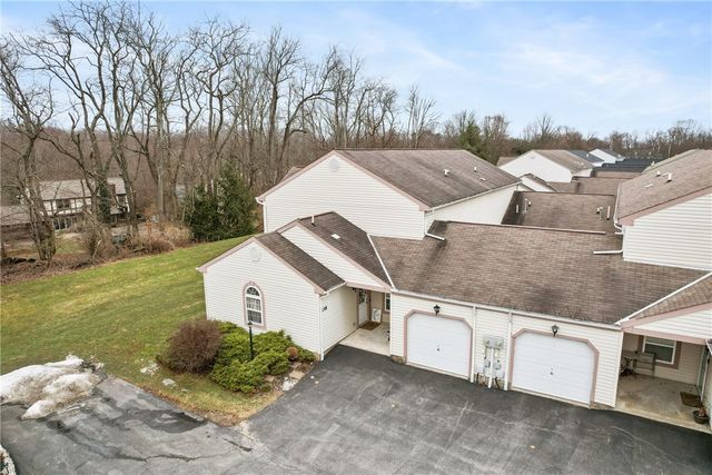 238 Huckleberry Ct, Marshall, PA 15090