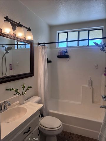 3516 E Ransom Street 303, Long Beach, CA 90804