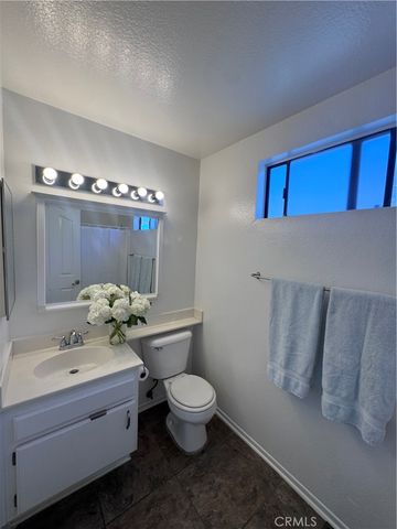 3516 E Ransom Street 303, Long Beach, CA 90804