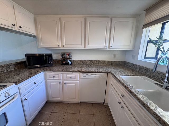 3516 E Ransom Street 303, Long Beach, CA 90804