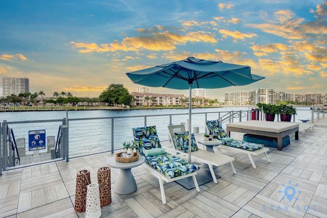 4010 S Ocean Dr R2708, Hollywood, FL 33019