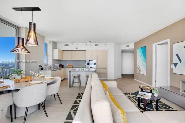 4010 S Ocean Dr R2708, Hollywood, FL 33019