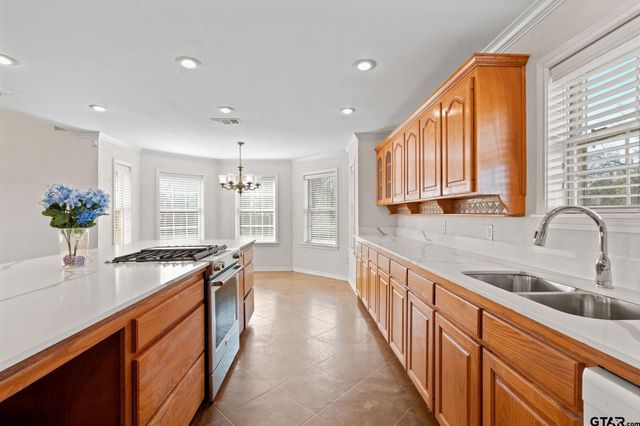 380 County Road 2470, Mt Pleasant, TX 75455