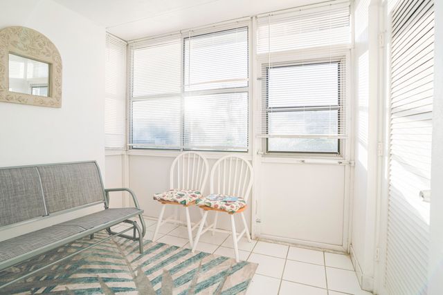 2835 Crosley Drive E B, West Palm Beach, FL 33415