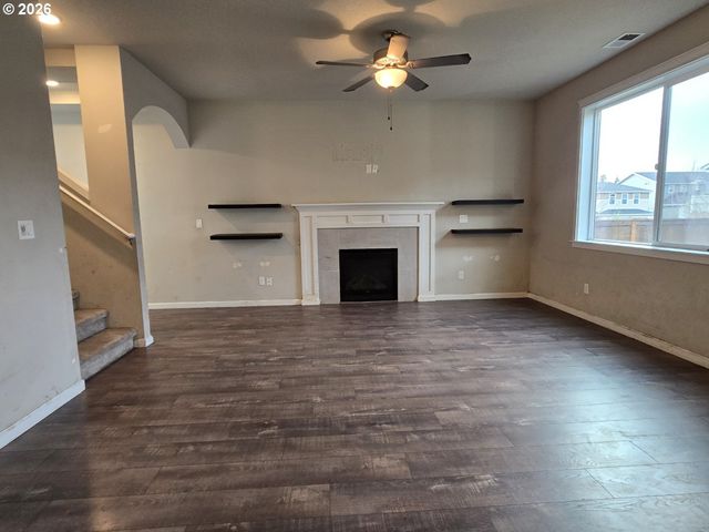 59531 EMERALD Loop, St Helens, OR 97051