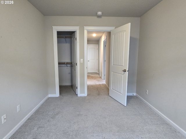 59531 EMERALD Loop, St Helens, OR 97051