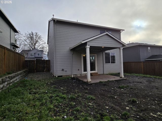 59531 EMERALD Loop, St Helens, OR 97051