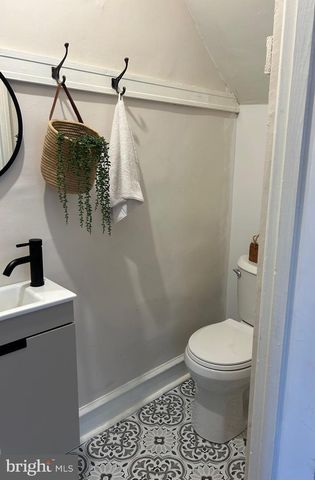 4032 DAYTON RD, Drexel Hill, PA 19026