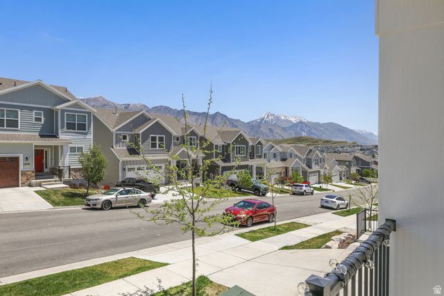 14706 S GLACIAL PEAK DR, Draper, UT 84020
