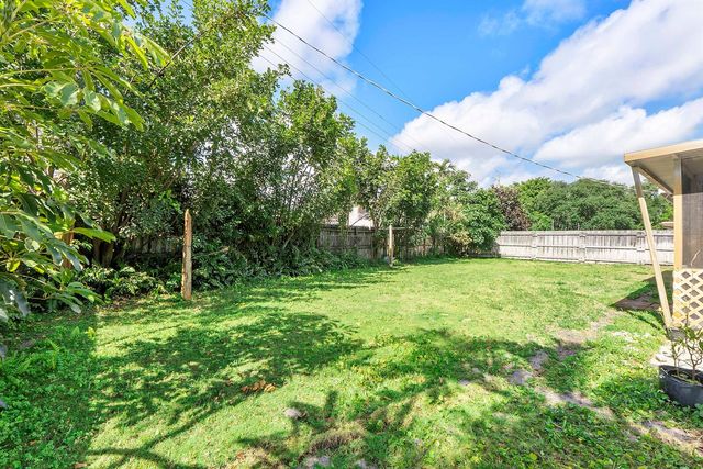 2160 NE 53rd Street, Fort Lauderdale, FL 33308