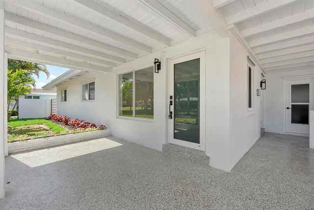 2160 NE 53rd Street, Fort Lauderdale, FL 33308