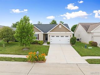 1003 Koenig Drive, Godfrey, IL 62035