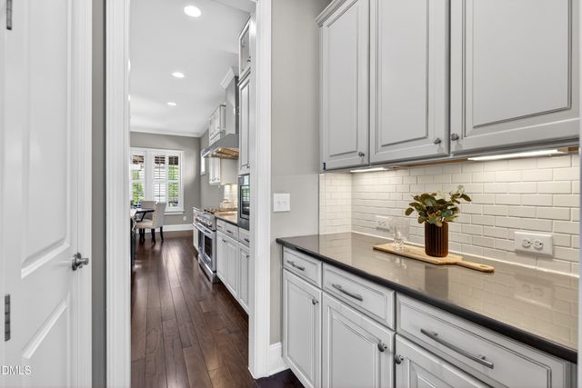 421 Bolton Grant Drive, Cary, NC 27519