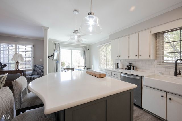 5344 Thicket Hill Lane, Indianapolis, IN 46226