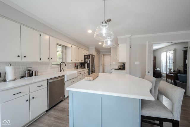 5344 Thicket Hill Lane, Indianapolis, IN 46226