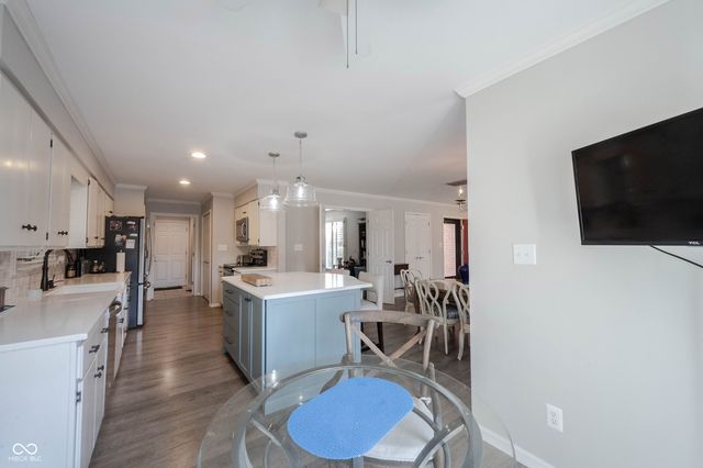 5344 Thicket Hill Lane, Indianapolis, IN 46226