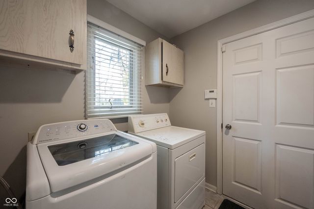 5344 Thicket Hill Lane, Indianapolis, IN 46226