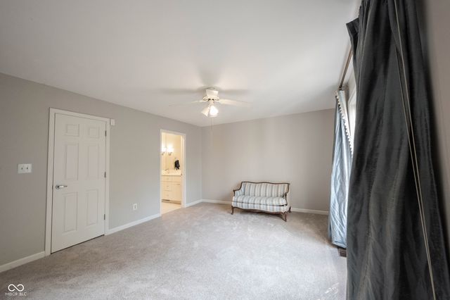 5344 Thicket Hill Lane, Indianapolis, IN 46226