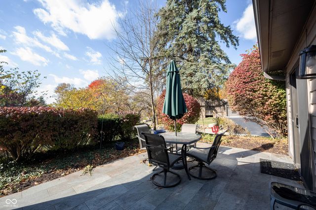 5344 Thicket Hill Lane, Indianapolis, IN 46226