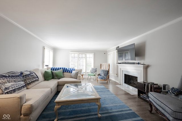 5344 Thicket Hill Lane, Indianapolis, IN 46226