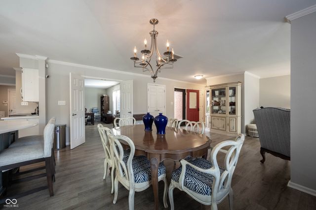 5344 Thicket Hill Lane, Indianapolis, IN 46226