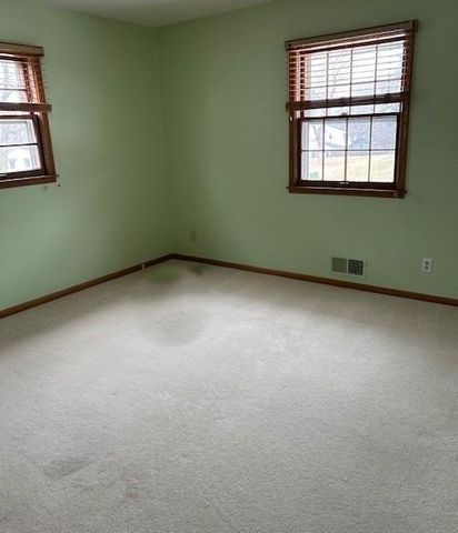 1001 Fremont Place, Burnsville, MN 55337