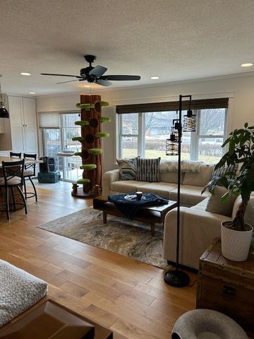 1001 Fremont Place, Burnsville, MN 55337