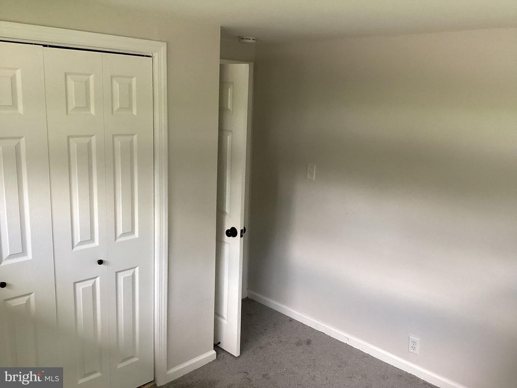 879 GREEN AVE, Williamstown, NJ 08094