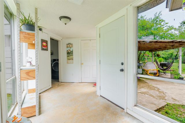 15486 W Loop Drive, Plantersville, TX 77363