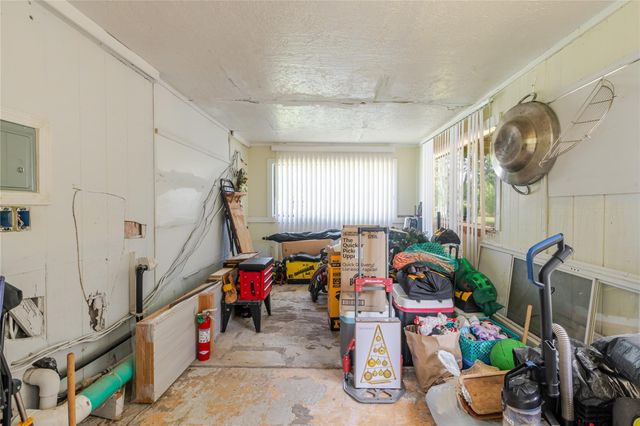 15486 W Loop Drive, Plantersville, TX 77363