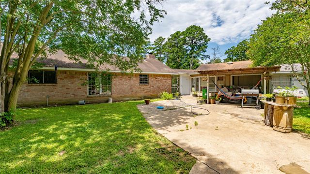 15486 W Loop Drive, Plantersville, TX 77363