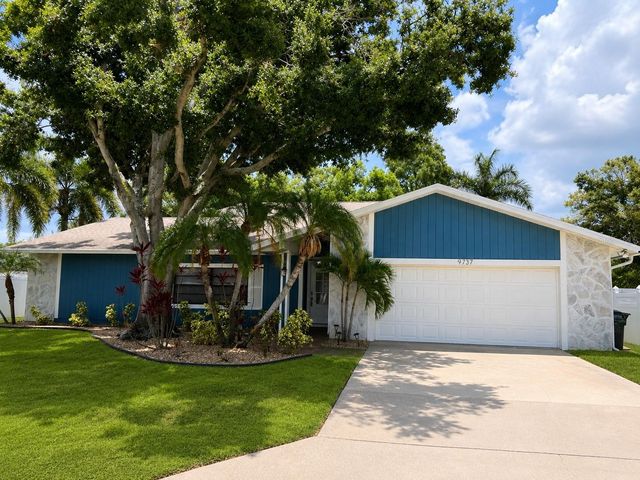 9737 135TH STREET, Seminole, FL 33776