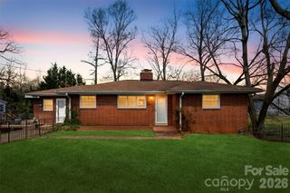 108 W Washington Avenue, Bessemer City, NC 28016