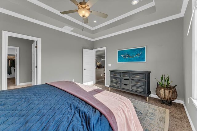 2158 N Woodlark Lane, Fayetteville, AR 72704