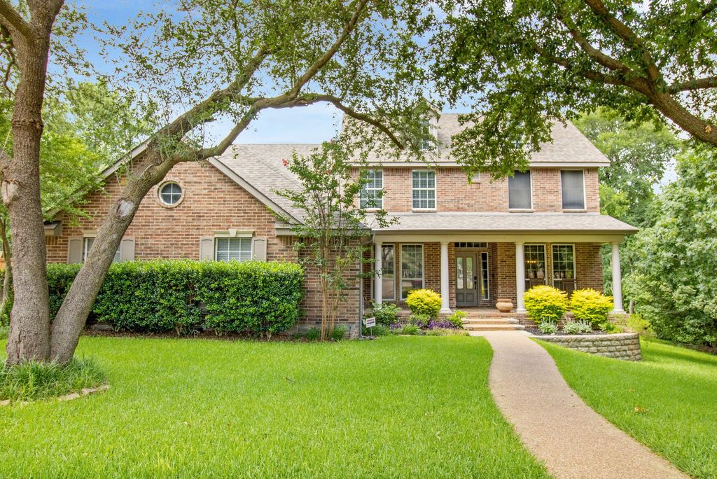 202 Stone Hollow Court, Prosper, TX 75078