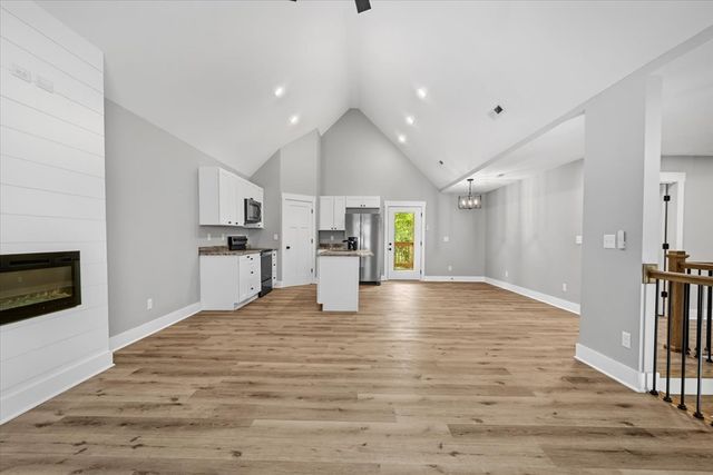 3146 Highland Circle, Rocky Face, GA 30740