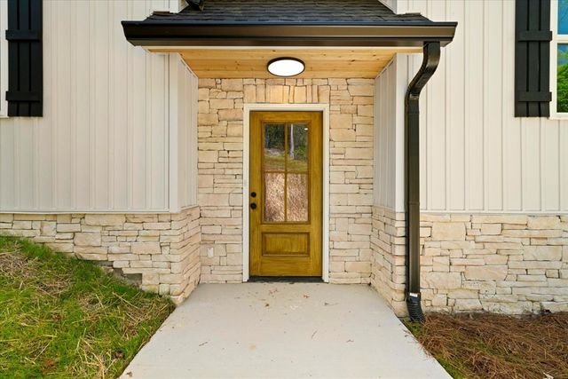 3146 Highland Circle, Rocky Face, GA 30740