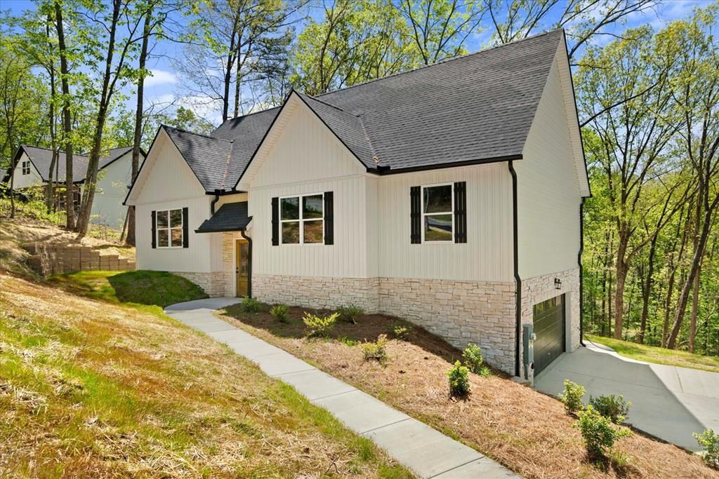 3146 Highland Circle, Rocky Face, GA 30740