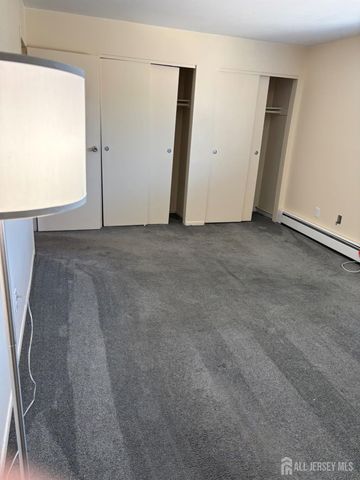 648 Cricket Lane, Woodbridge Proper, NJ 07095