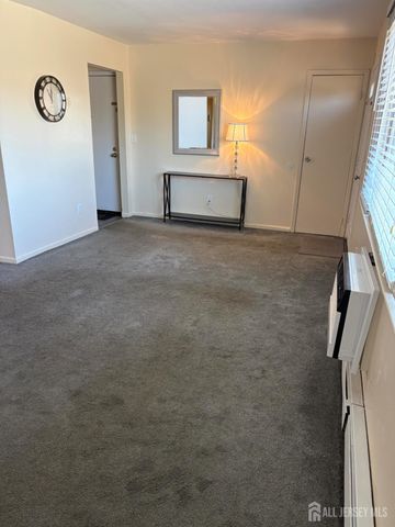 648 Cricket Lane, Woodbridge Proper, NJ 07095