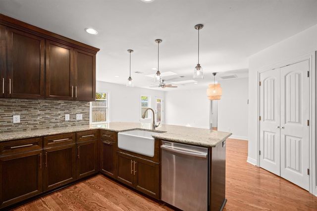 2110 Oxford Ave, Austin, TX 78704