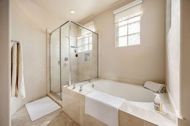 282 Loch Lomond Road, Rancho Mirage, CA 92270