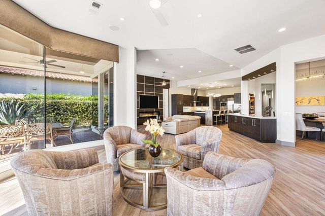 282 Loch Lomond Road, Rancho Mirage, CA 92270