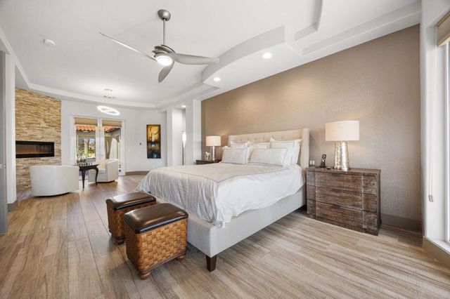 282 Loch Lomond Road, Rancho Mirage, CA 92270