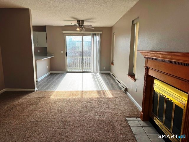 925 Oronoke Road 30L, Waterbury, CT 06708