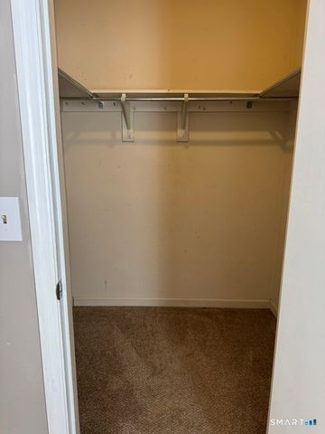 925 Oronoke Road 30L, Waterbury, CT 06708